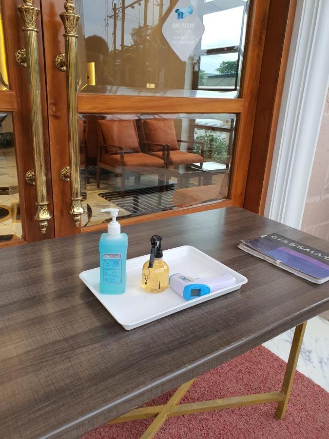 Hotel Mbc Citadel Nashik Ngoại thất bức ảnh