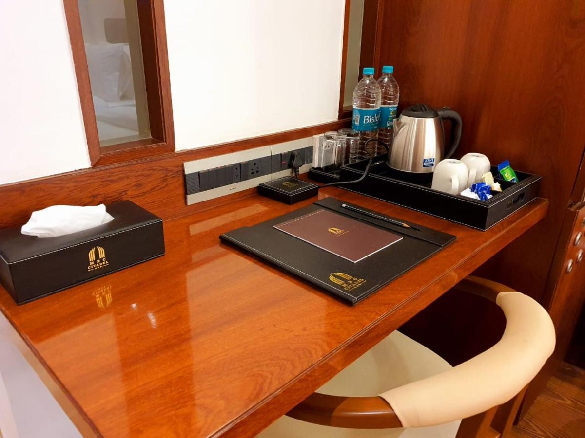 Hotel Mbc Citadel Nashik Ngoại thất bức ảnh
