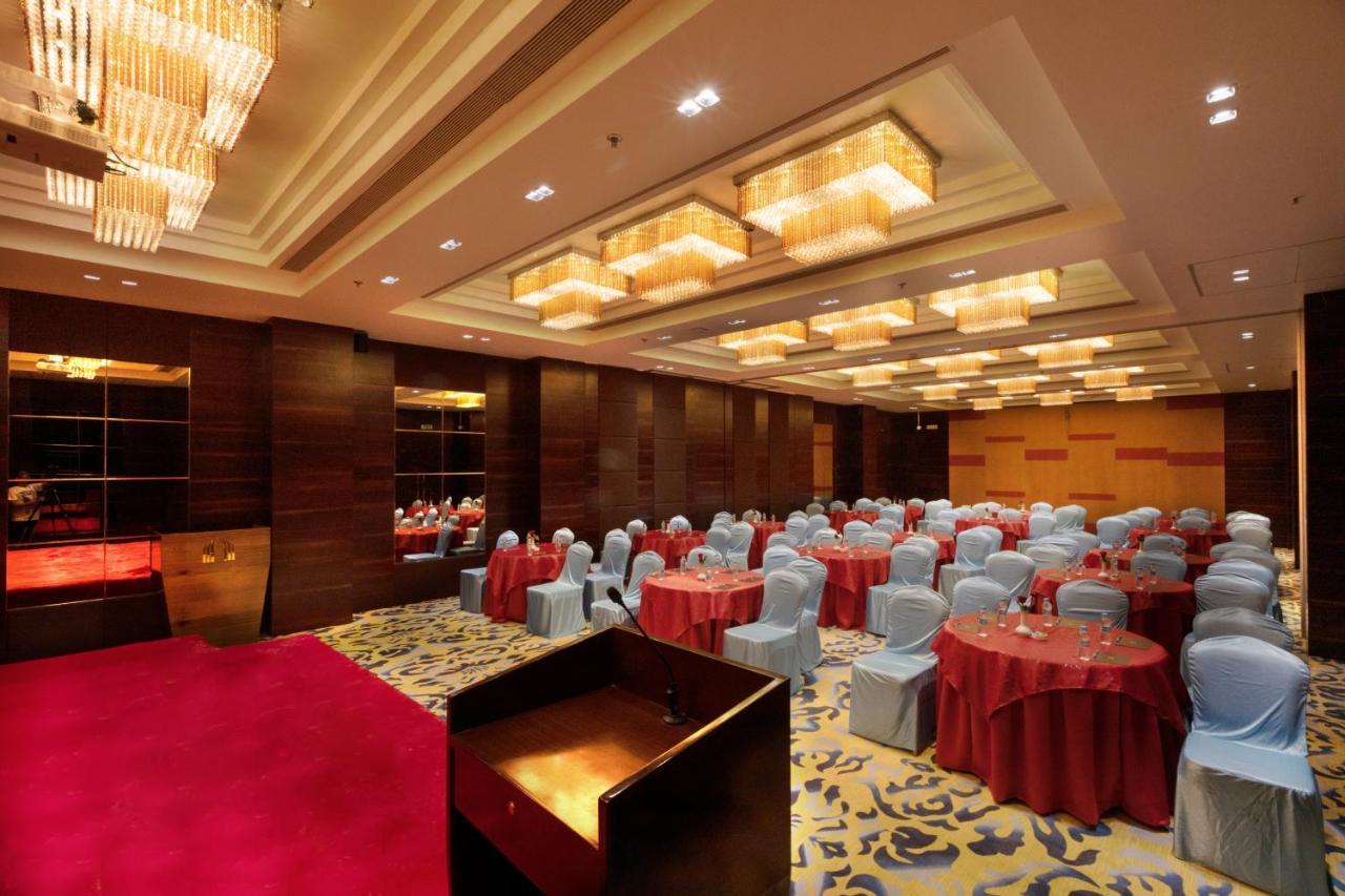 Hotel Mbc Citadel Nashik Ngoại thất bức ảnh